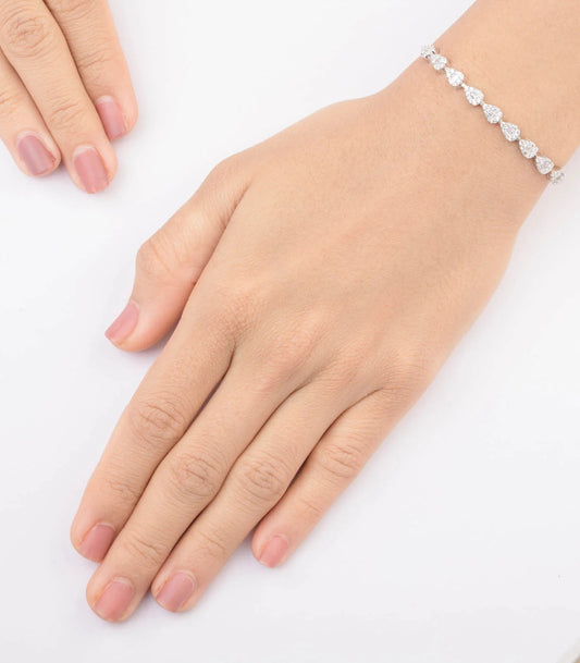 Dazzling Teardrop 925 Silver Bracelet