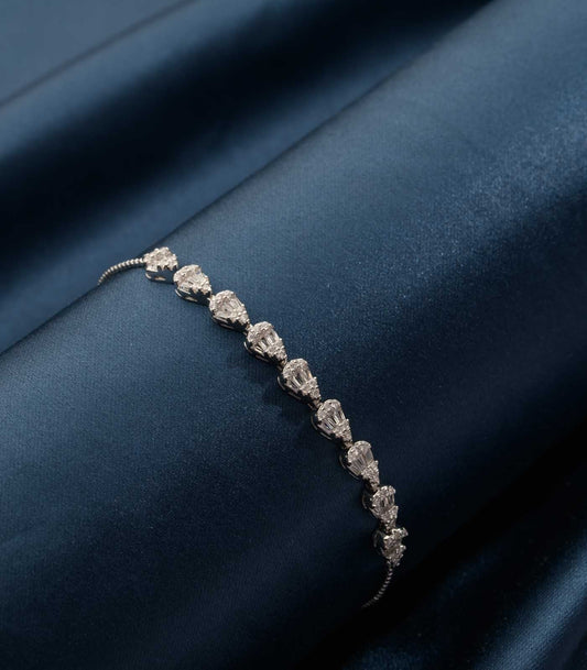 Dazzling Teardrop 925 Silver Bracelet