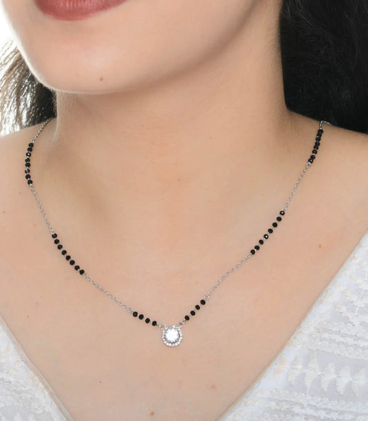 Round Solitaire 925 Silver Mangalsutra with Black Beads – Elegant Daily Wear